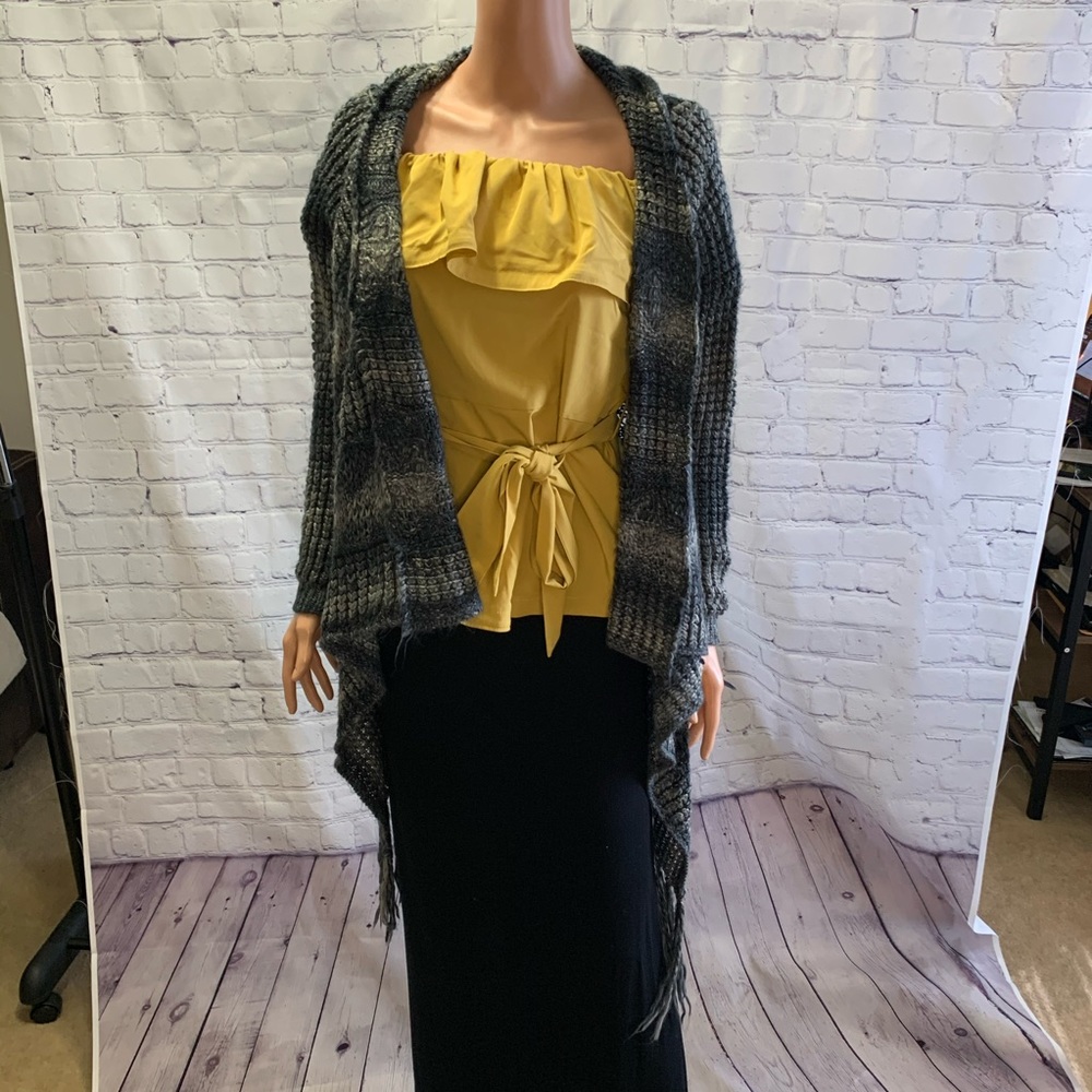 Knox Rose Long cozy greyish blue boho cardigan size small